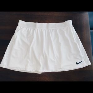 Nike tennis skirt